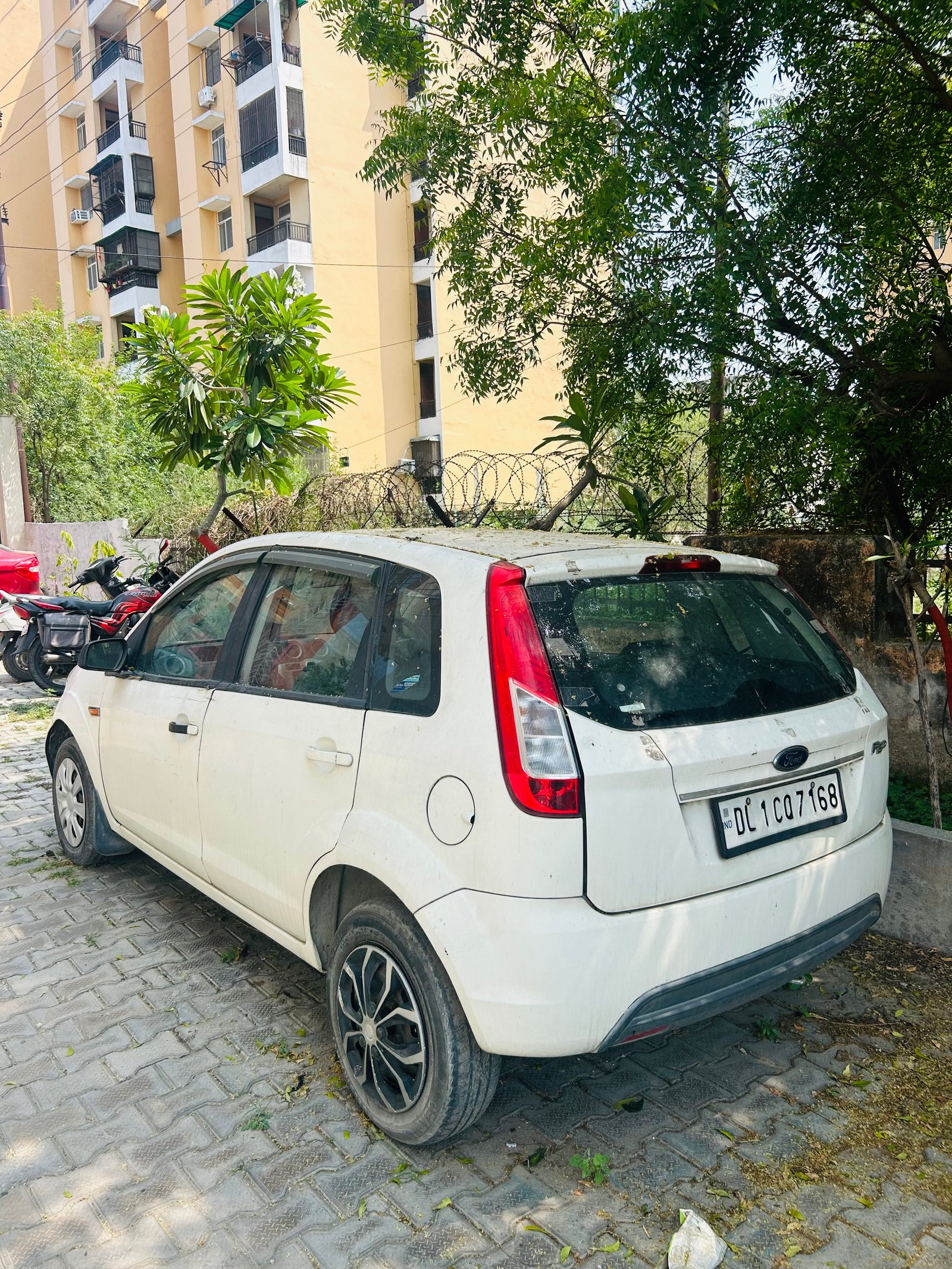 Ford Figo 2014 only petrol