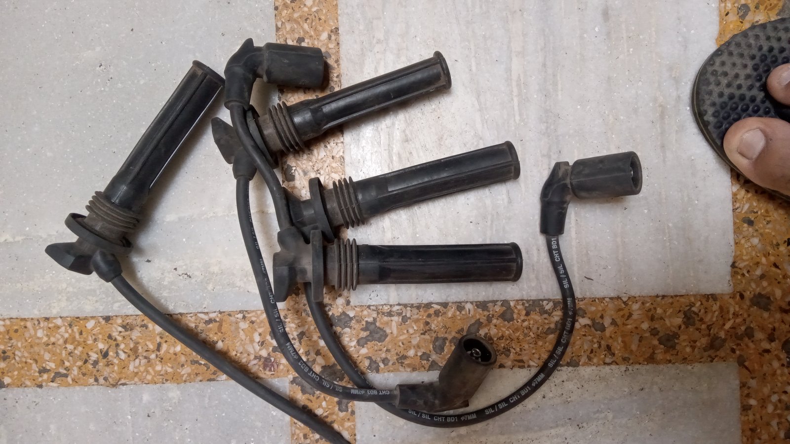 Cheverlet beat petrol spark plug