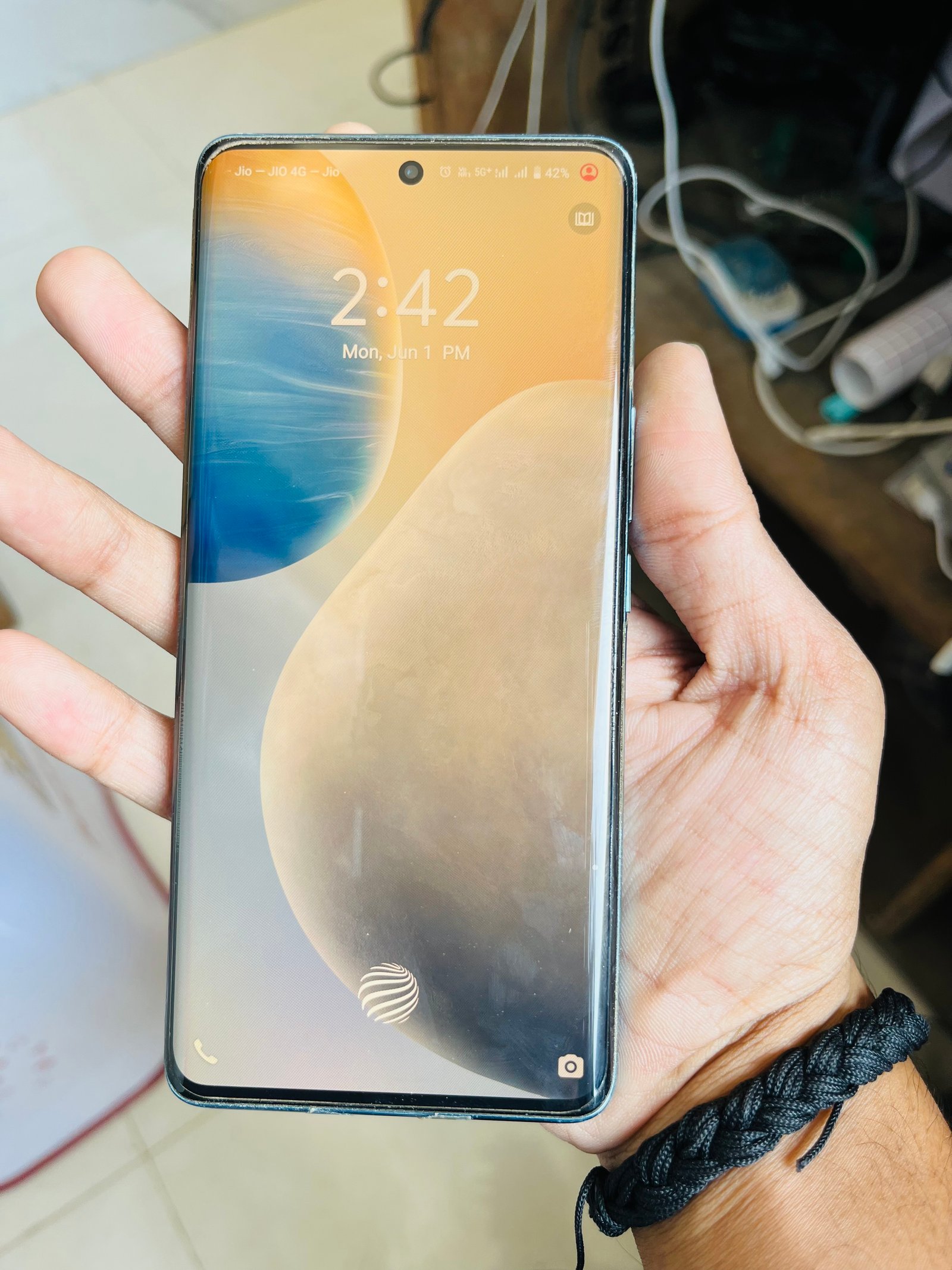 Mobile vivo v25pro 8/256 gb