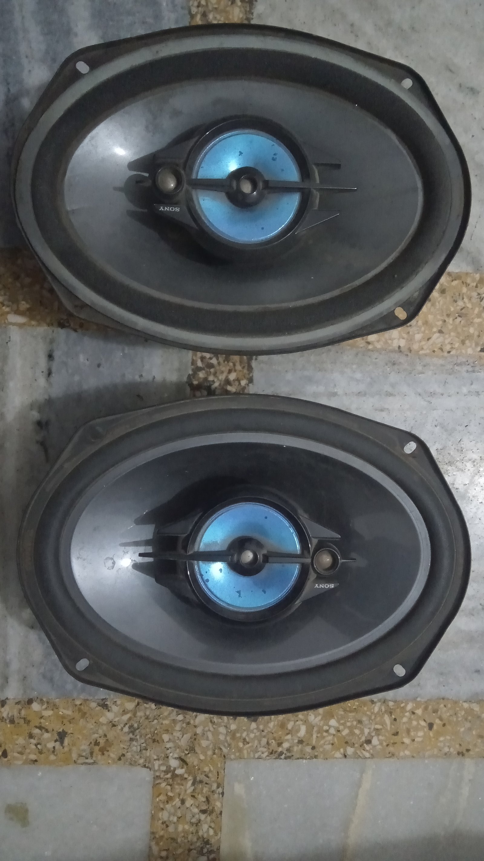 Sony pair car speaker for sale